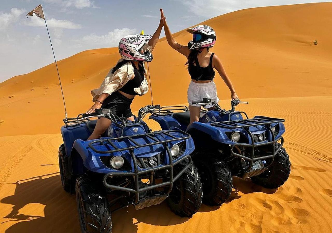 מלון מרזאוגה Sahara Luxury Camp מראה חיצוני תמונה