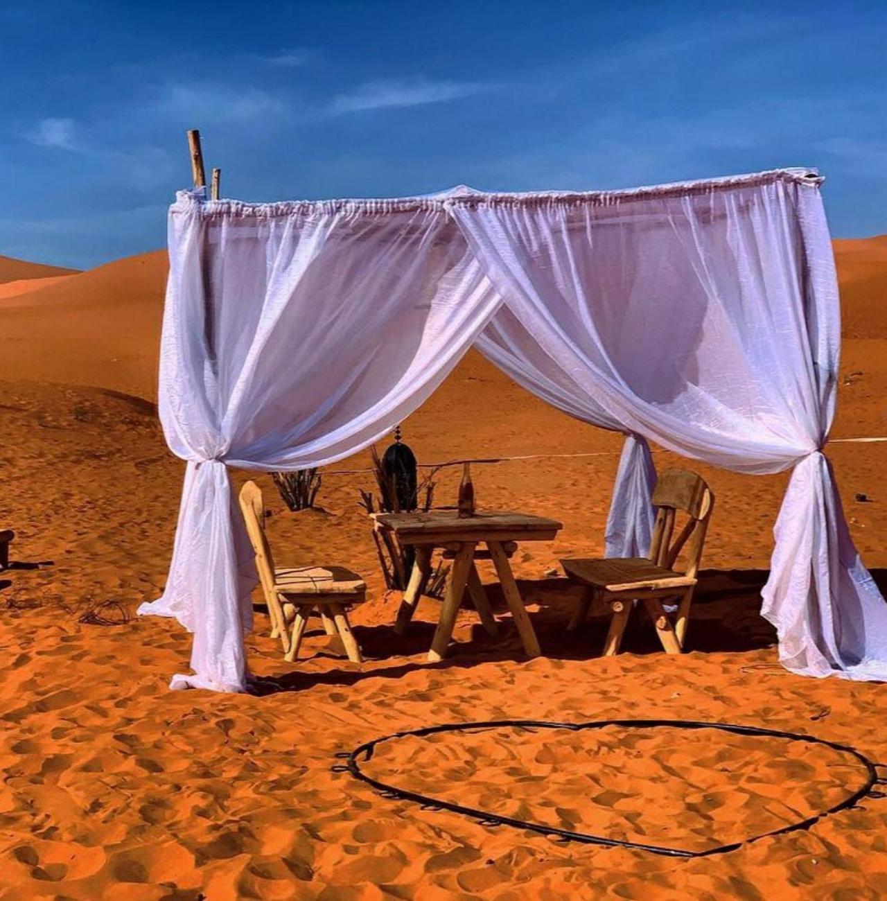 מלון מרזאוגה Sahara Luxury Camp מראה חיצוני תמונה