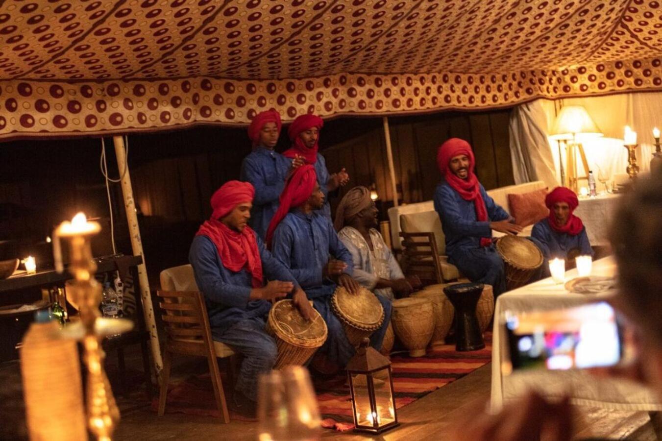 מלון מרזאוגה Sahara Luxury Camp מראה חיצוני תמונה